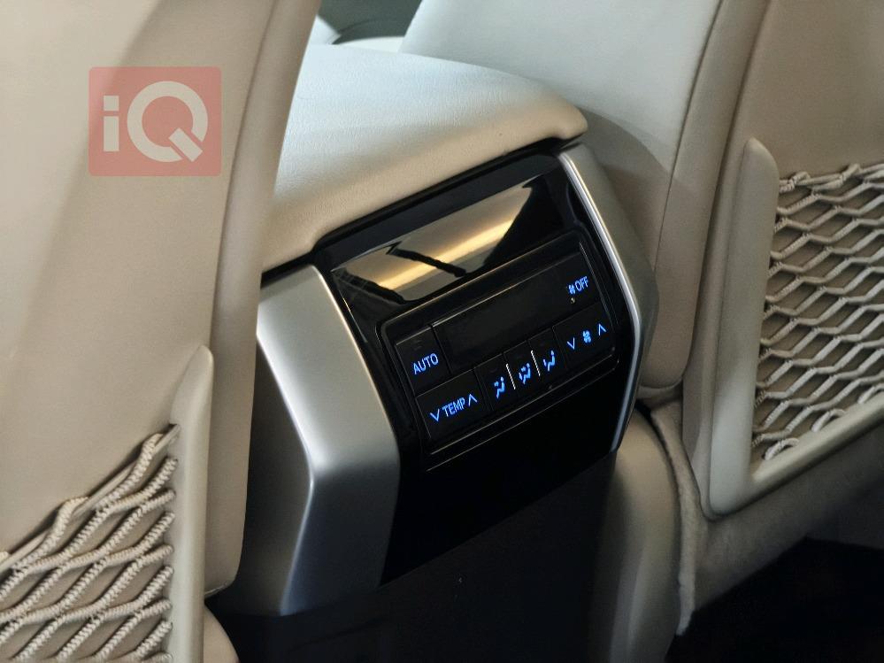 تويوتا لاندكروزر برادو